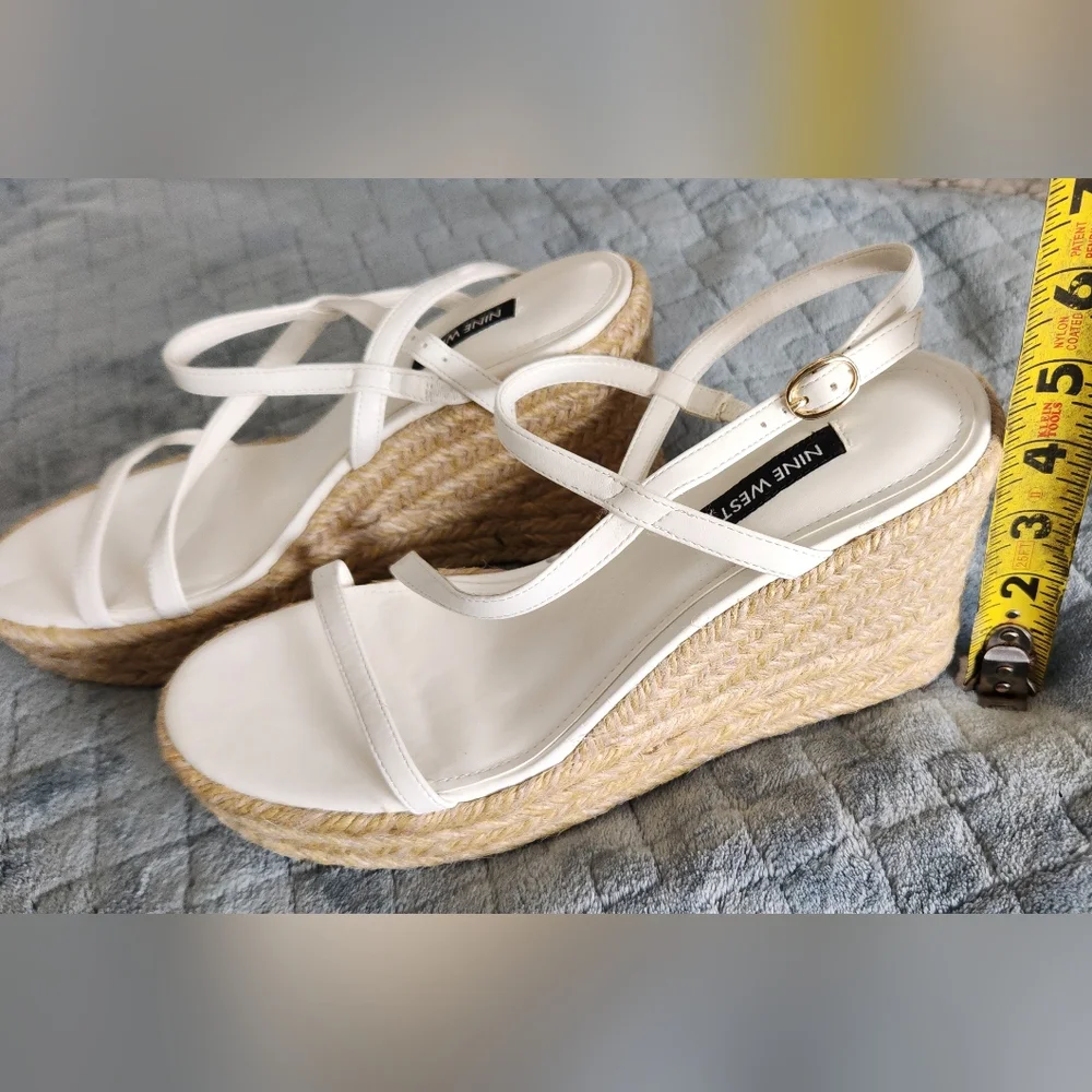 NWT Nine West Women's Jill Wedged Sandals - Picture 3 of 5